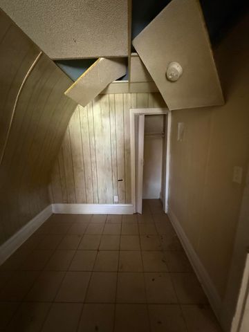 3809 Catalpa Street, East Chicago, IN 46312