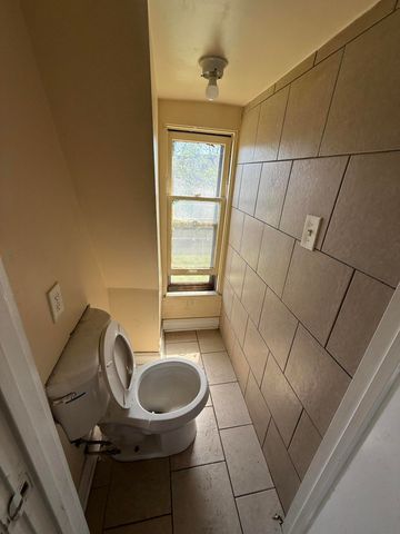 3809 Catalpa Street, East Chicago, IN 46312