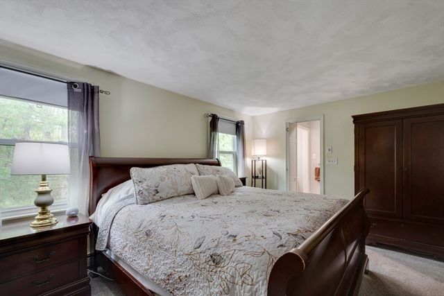 35 Blueberry Lane, Reading, MA 01867