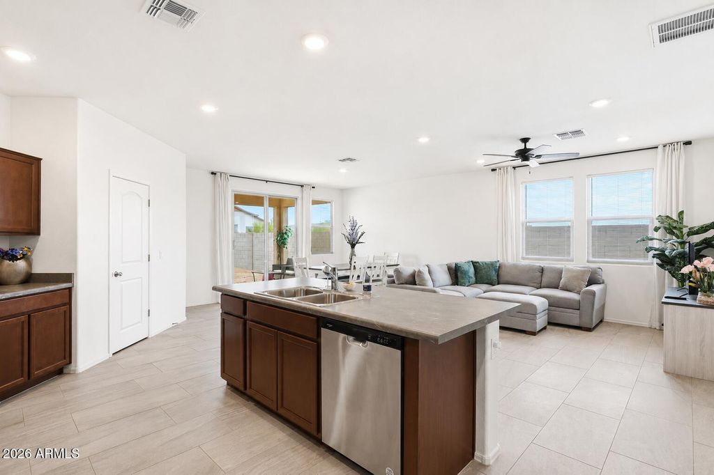 1534 S 182ND Lane, Goodyear, AZ 85338 — photo 5