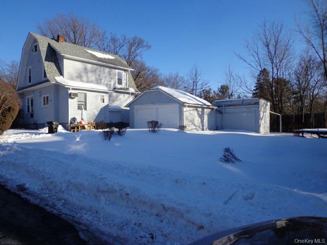 208 Saddle River Road, Monsey, NY 10952