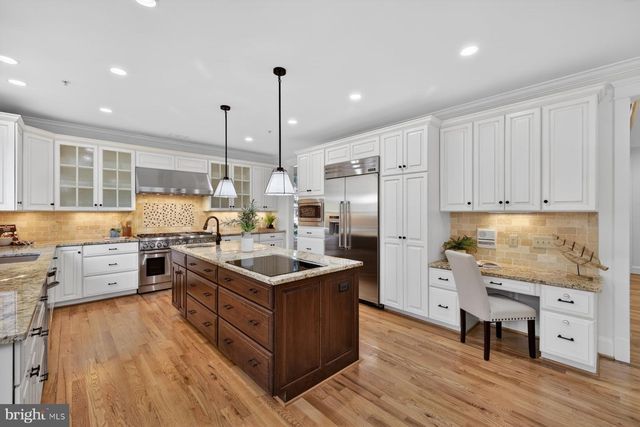 5011 RUGBY AVE, Bethesda, MD 20814