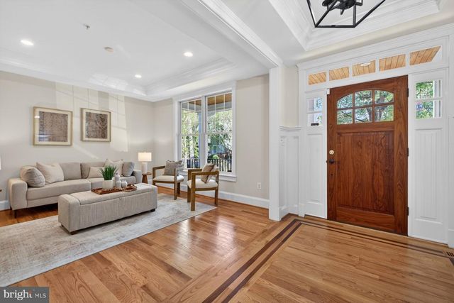5011 RUGBY AVE, Bethesda, MD 20814