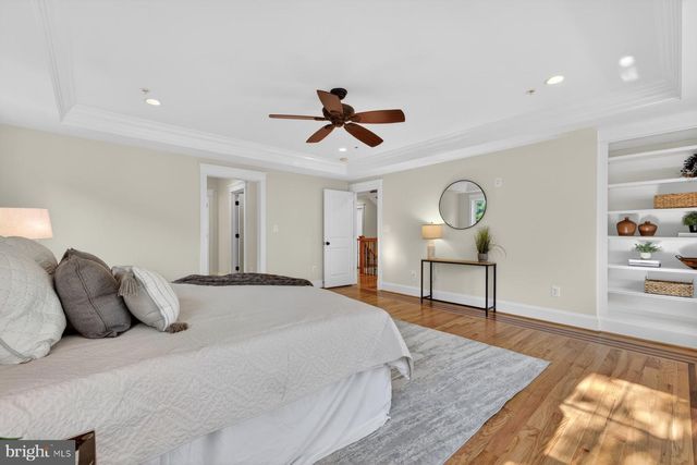 5011 RUGBY AVE, Bethesda, MD 20814