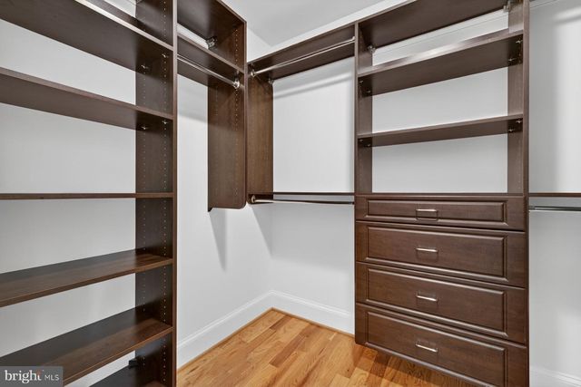 5011 RUGBY AVE, Bethesda, MD 20814