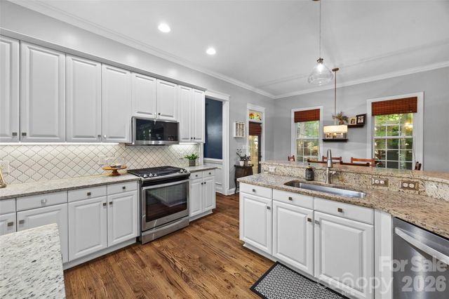 173 Mill Pond Road, Lake Wylie, SC 29710