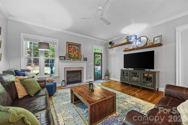 173 Mill Pond Road, Lake Wylie, SC 29710