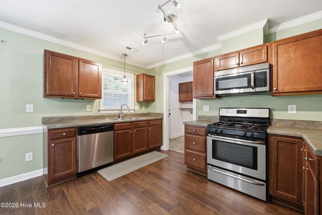 1248 Bristolmoor Drive, Winterville, NC 28590