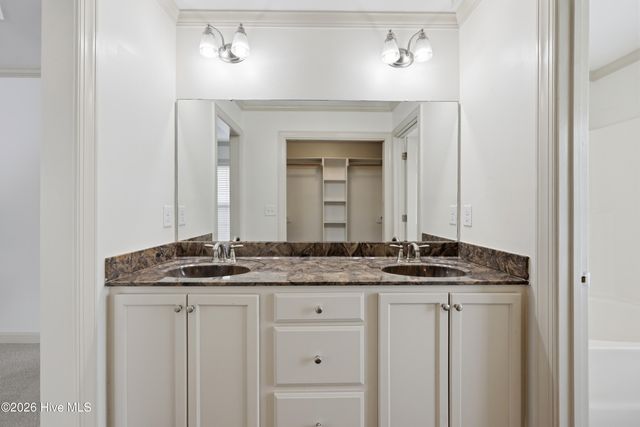 1248 Bristolmoor Drive, Winterville, NC 28590
