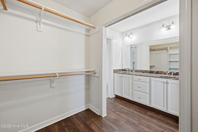 1248 Bristolmoor Drive, Winterville, NC 28590