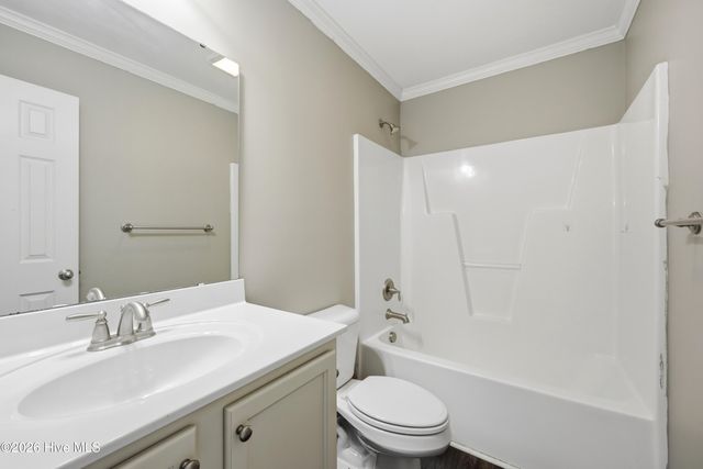 1248 Bristolmoor Drive, Winterville, NC 28590