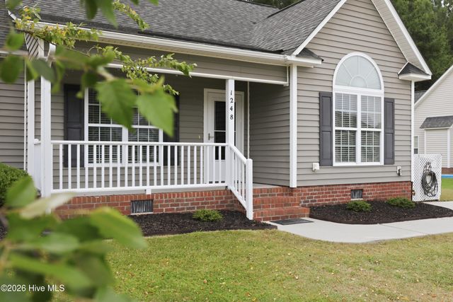 1248 Bristolmoor Drive, Winterville, NC 28590