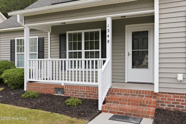 1248 Bristolmoor Drive, Winterville, NC 28590