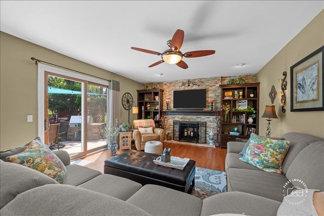 25W185 Setauket Avenue, Naperville, IL 60540