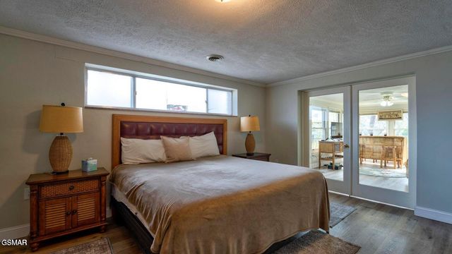 438 Cottage Drive, Gatlinburg, TN 37738