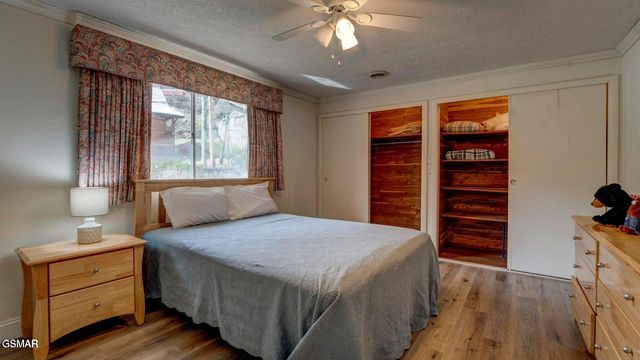 438 Cottage Drive, Gatlinburg, TN 37738
