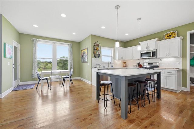 6416 N 142nd Street, Basehor, KS 66007