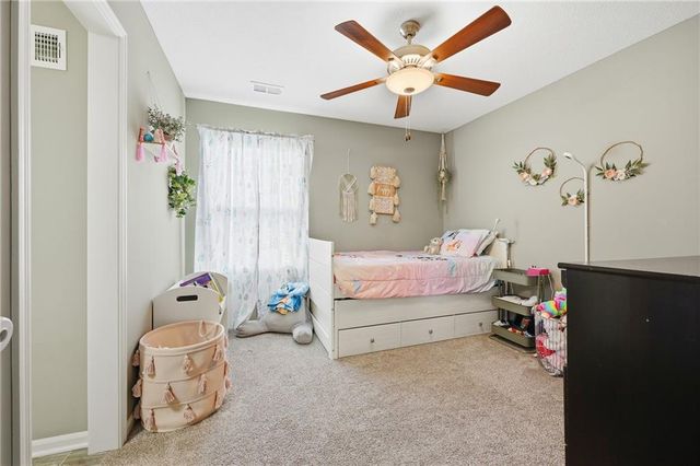 6416 N 142nd Street, Basehor, KS 66007