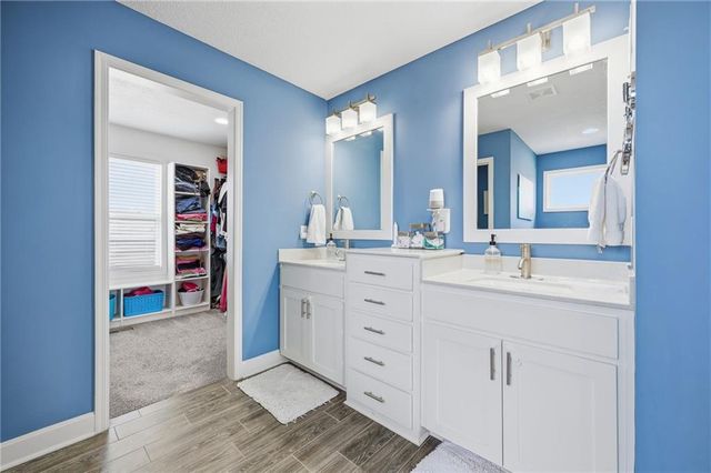 6416 N 142nd Street, Basehor, KS 66007