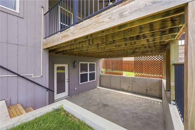 6416 N 142nd Street, Basehor, KS 66007