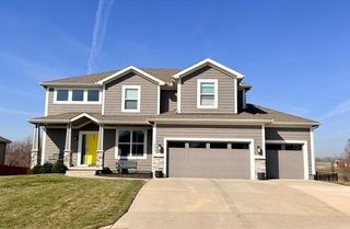 6416 N 142nd Street, Basehor, KS 66007