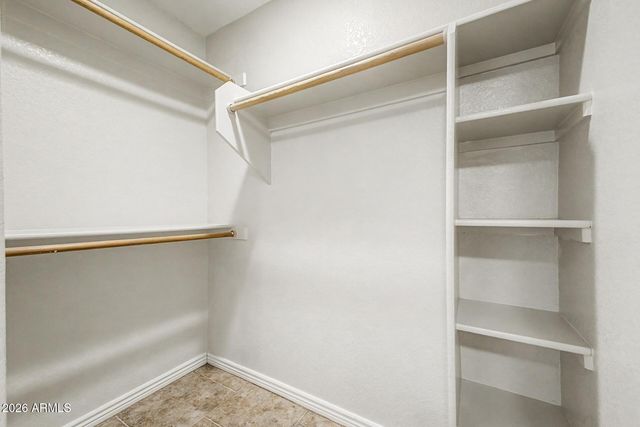 2929 W YORKSHIRE Drive 1120, Phoenix, AZ 85027