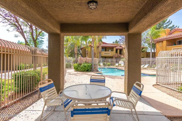 2929 W YORKSHIRE Drive 1120, Phoenix, AZ 85027
