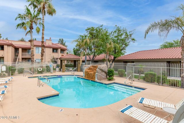 2929 W YORKSHIRE Drive 1120, Phoenix, AZ 85027