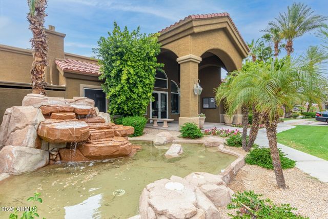 2929 W YORKSHIRE Drive 1120, Phoenix, AZ 85027