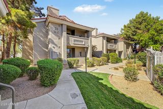 2929 W YORKSHIRE Drive 1120, Phoenix, AZ 85027