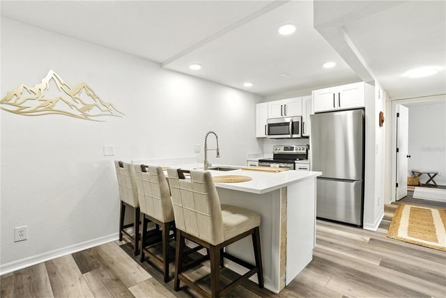 1799 N HIGHLAND AVENUE 143, Clearwater, FL 33755