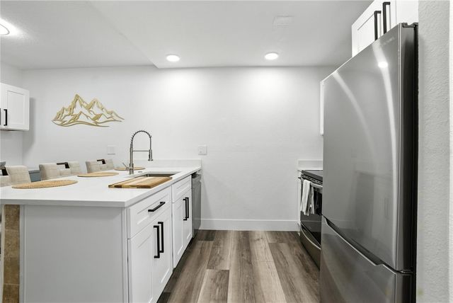 1799 N HIGHLAND AVENUE 143, Clearwater, FL 33755