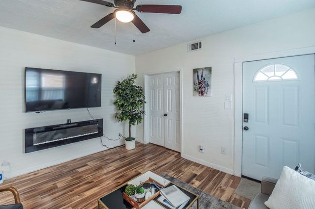 2613 & 2615 Isabella Street, Houston, TX 77004