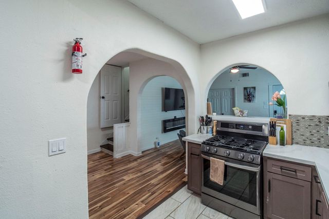 2613 & 2615 Isabella Street, Houston, TX 77004