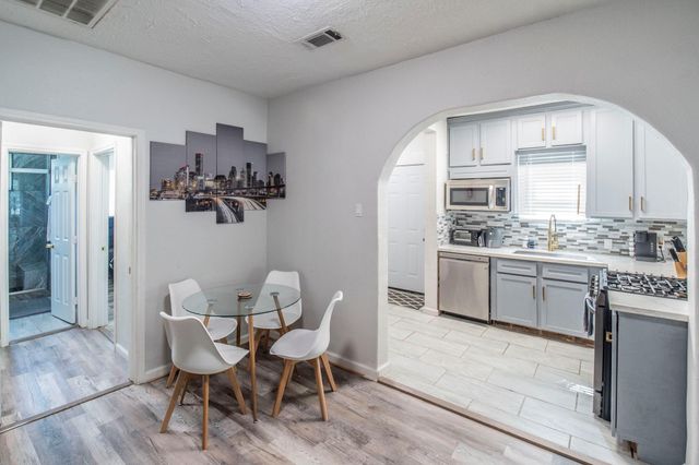 2613 & 2615 Isabella Street, Houston, TX 77004