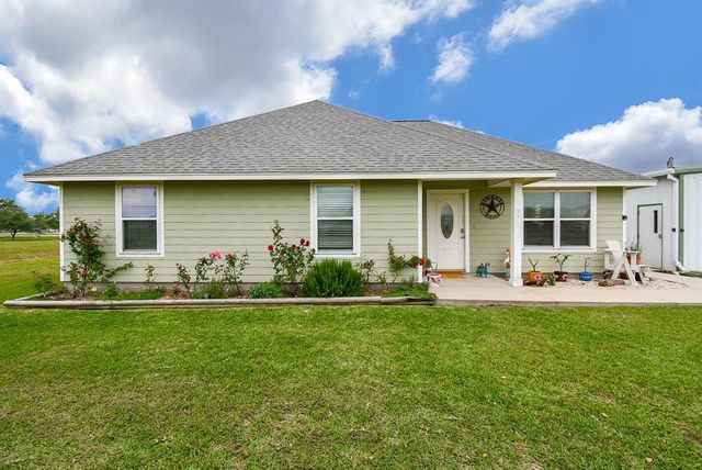 56 Buckskin Drive, Palacios, TX 77465