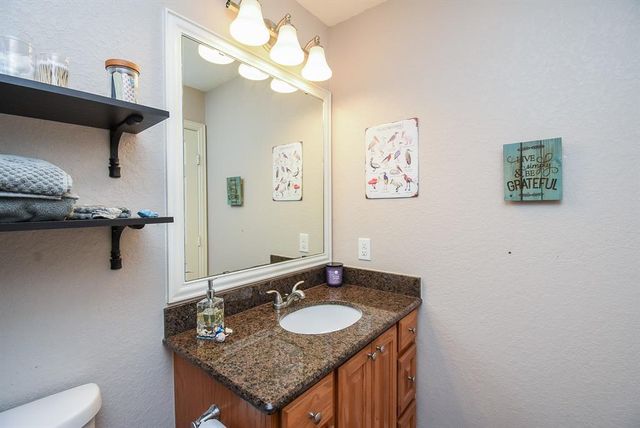 56 Buckskin Drive, Palacios, TX 77465
