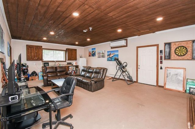 56 Buckskin Drive, Palacios, TX 77465