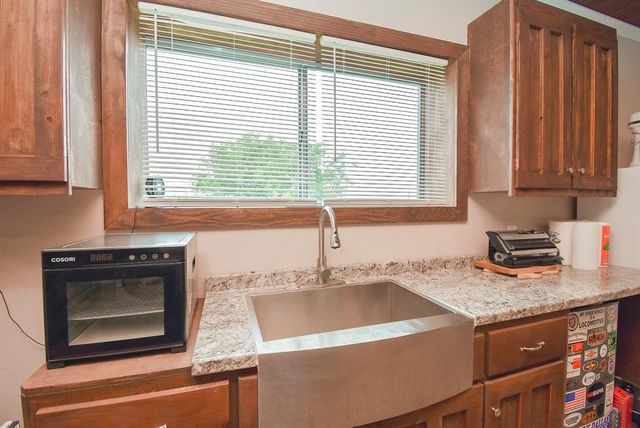 56 Buckskin Drive, Palacios, TX 77465