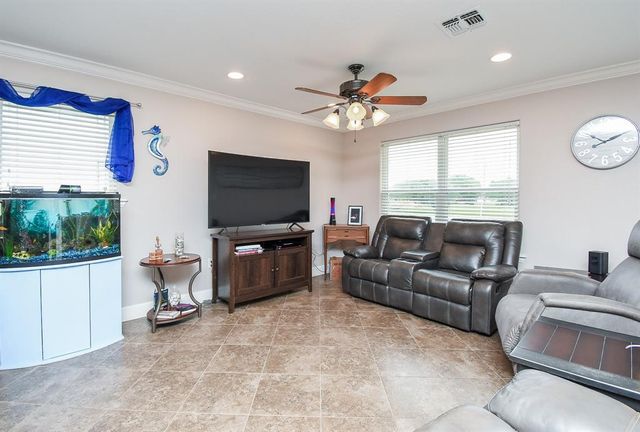 56 Buckskin Drive, Palacios, TX 77465