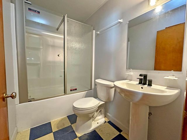 145 Belmont Avenue, Brattleboro, VT 05301