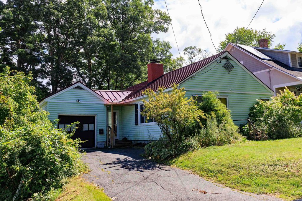 145 Belmont Avenue, Brattleboro, VT 05301