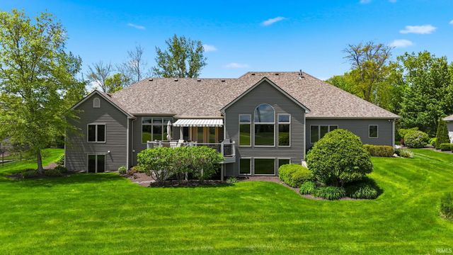 527 Chestnut Hills Parkway, Fort Wayne, IN 46814