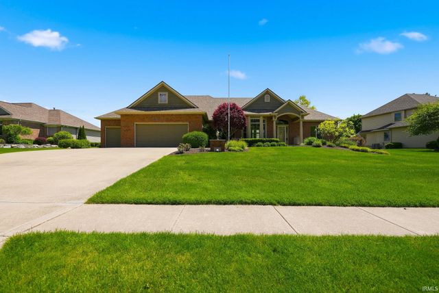 527 Chestnut Hills Parkway, Fort Wayne, IN 46814