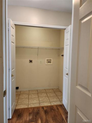 321 Heritage Commons Circle, O'fallon, MO 63368