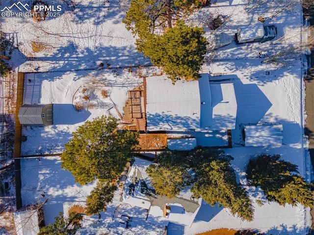 315 E Gunnison Avenue, Woodland Park, CO 80863