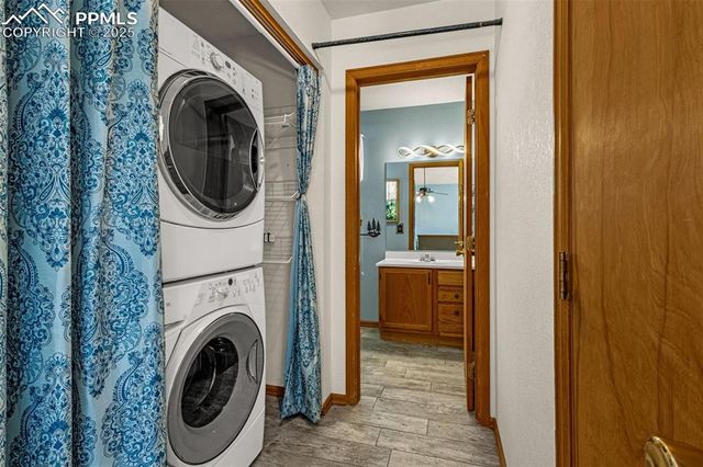 315 E Gunnison Avenue, Woodland Park, CO 80863