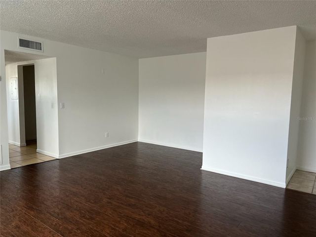 8701 4TH STREET N 309, St Petersburg, FL 33702