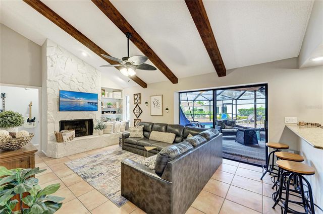 3871 EASTON STREET, Sarasota, FL 34238