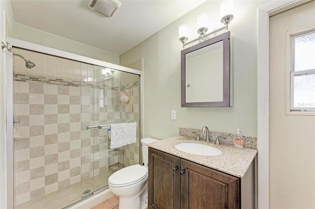 3871 EASTON STREET, Sarasota, FL 34238